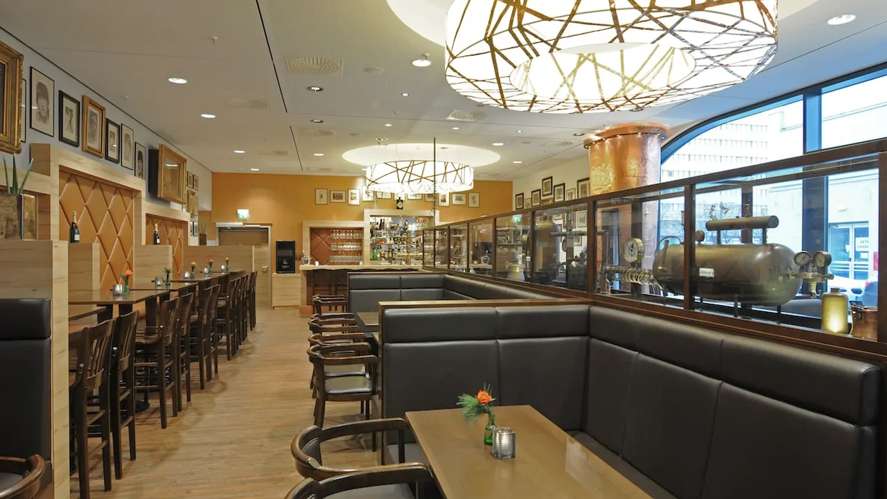 H4 Berlin Alexanderplatz